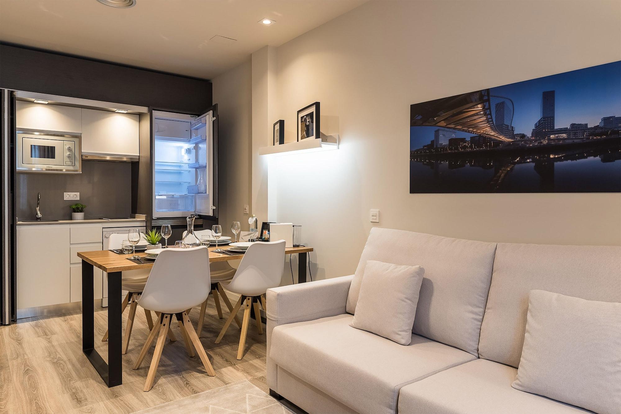 Apart-hotel Center By Abba 4*